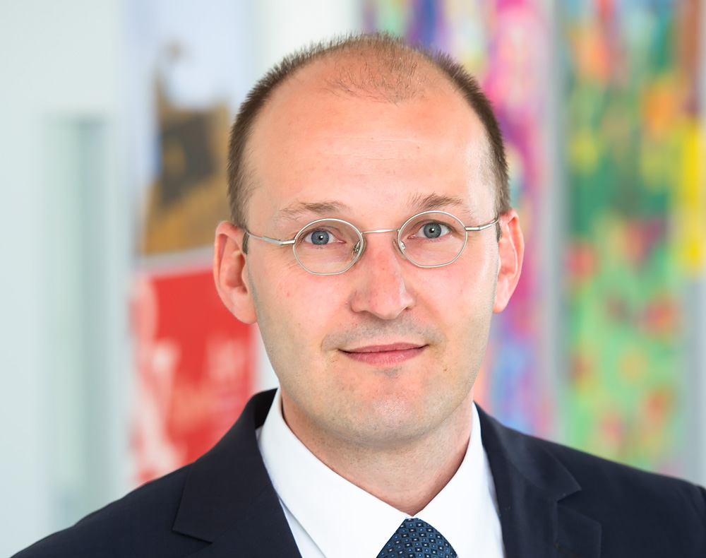 Toni Goll, Business Director